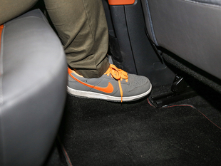 實(shí)拍云逸 C4 AICROSS