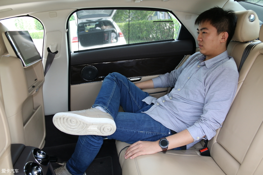 4款D級豪華轎車對比