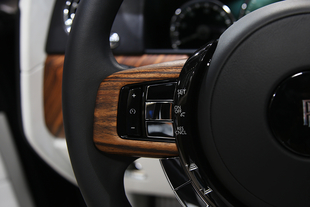 實拍勞斯萊斯庫里南