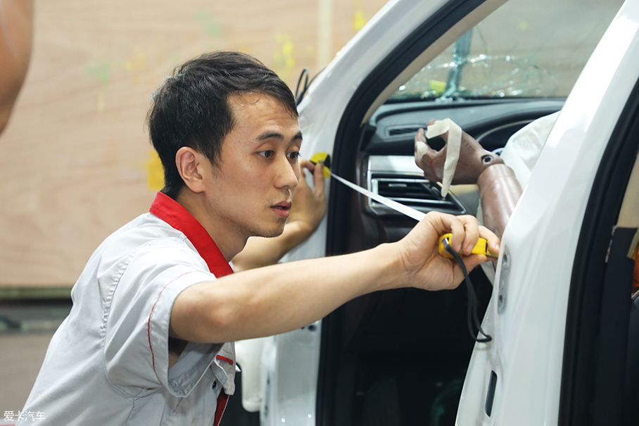 C-NCAP 2018新规首撞