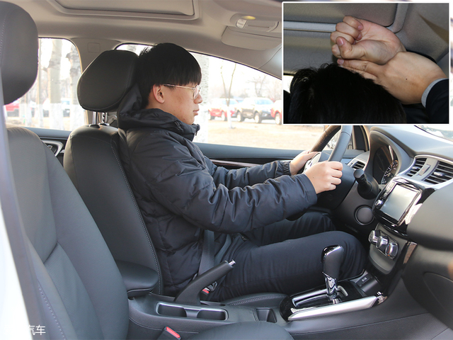 柯米克對(duì)比軒逸