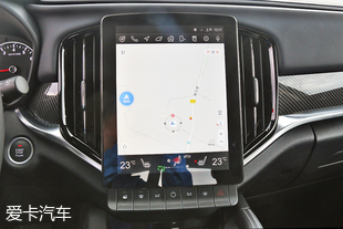 瑞虎8對比中華V7