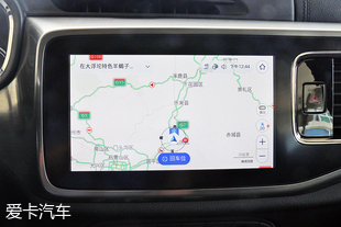 瑞虎8對比中華V7