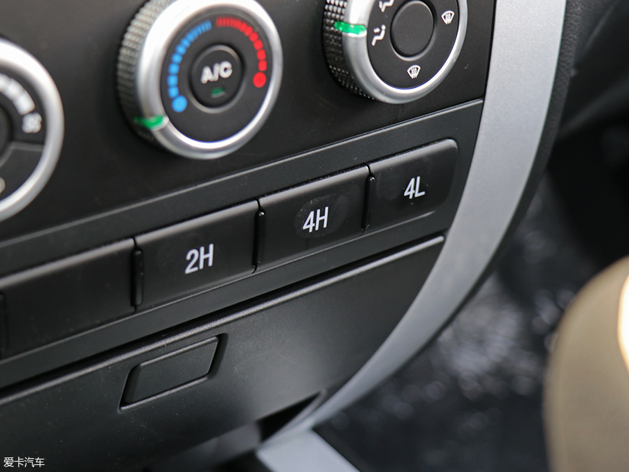 可可西里試駕福田拓路者E5