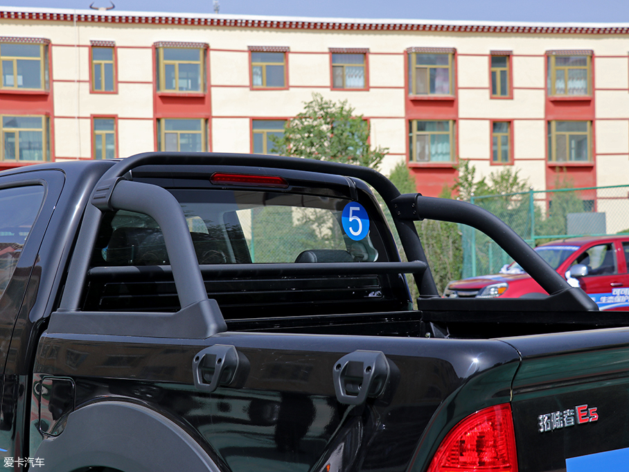 可可西里試駕福田拓路者E5