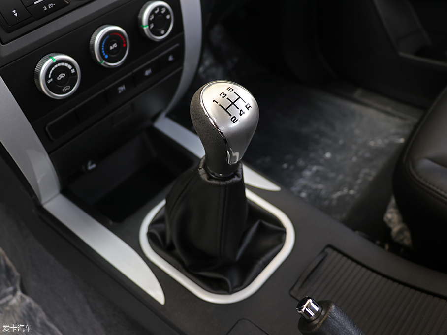 可可西里試駕福田拓路者E5