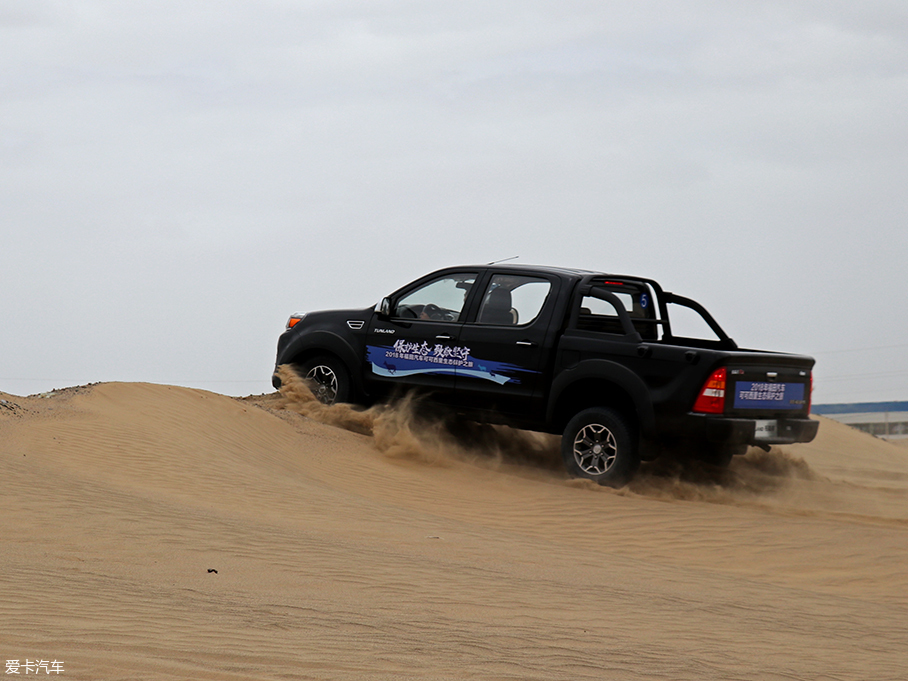 可可西里試駕福田拓路者E5