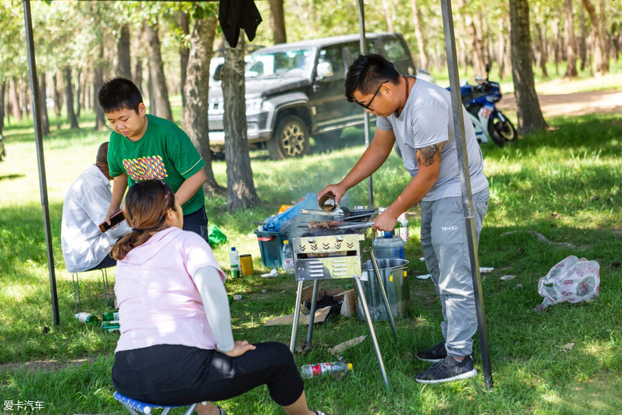 愛(ài)卡汽車(chē)察哈爾越野那達(dá)慕