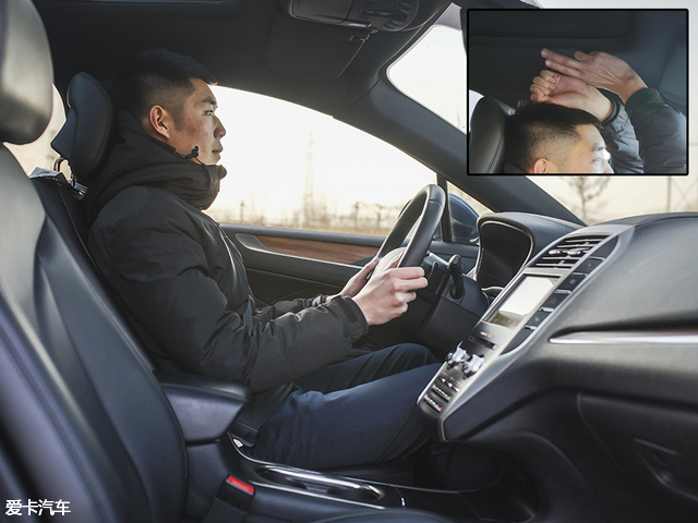 品質(zhì)還是時尚 林肯MKC對比捷豹E-PACE