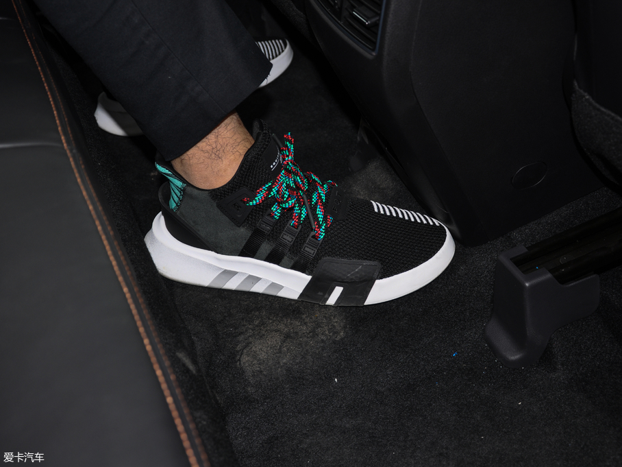 廣汽三菱祺智EV實拍