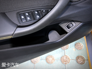 愛卡實(shí)拍寶馬X2 sDrive 25i