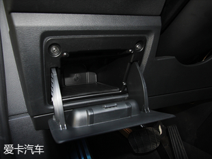 愛卡實(shí)拍寶馬X2 sDrive 25i