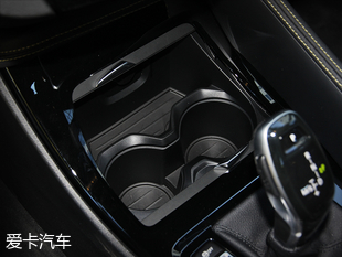 愛卡實(shí)拍寶馬X2 sDrive 25i