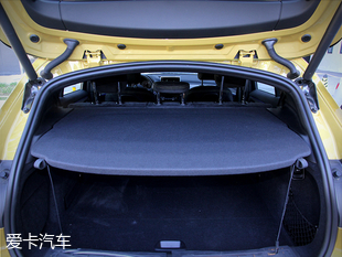 愛卡實(shí)拍寶馬X2 sDrive 25i