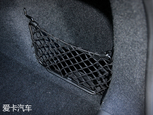 愛卡實(shí)拍寶馬X2 sDrive 25i