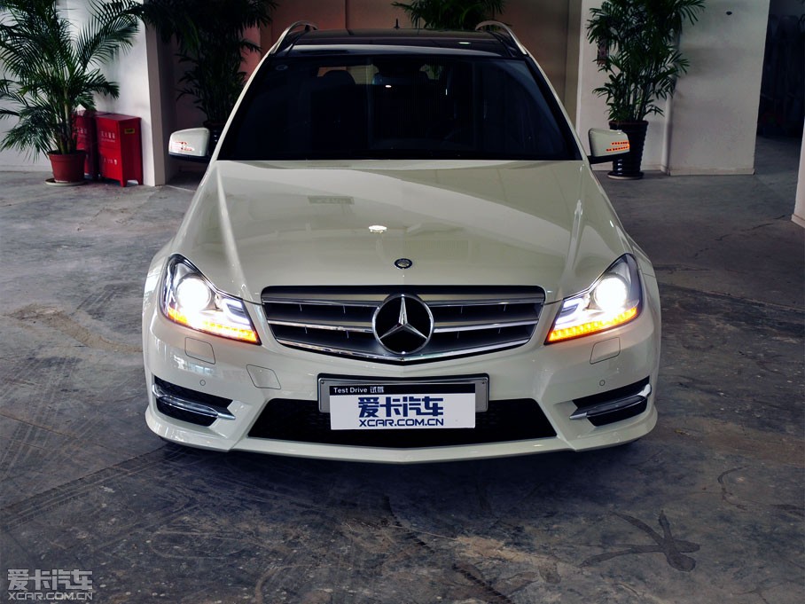 2011YC(M) C 200 A\