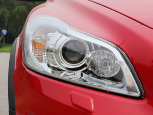 2012款2.0L Aktiv 细节外观