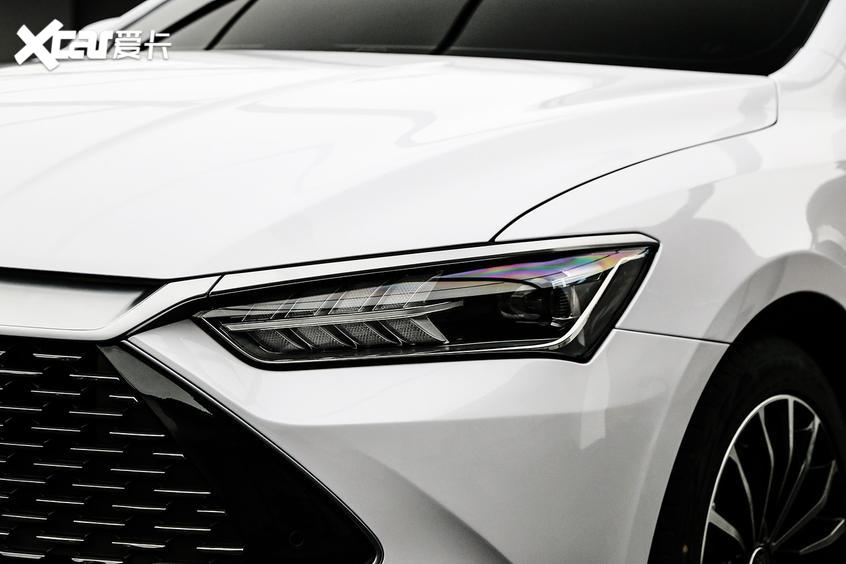 比亞迪汽車2021款秦PLUS