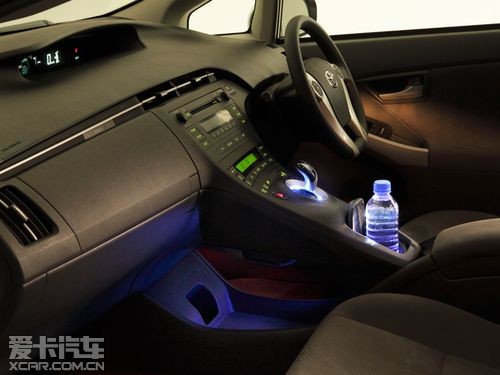 雷克薩斯CT200h對比豐田普銳斯