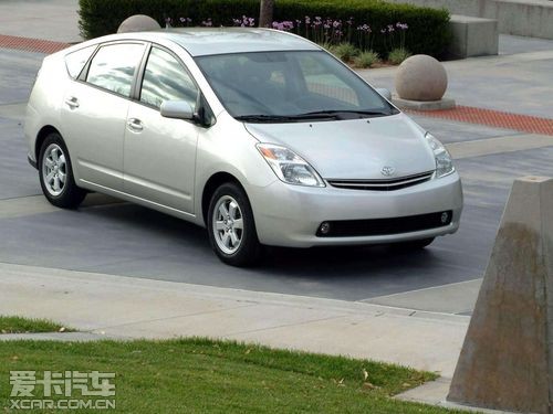 普銳斯對比Insight