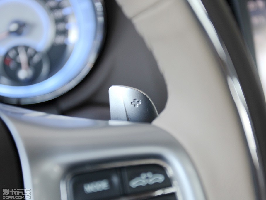 2012R˹300C(M) 3.6L A