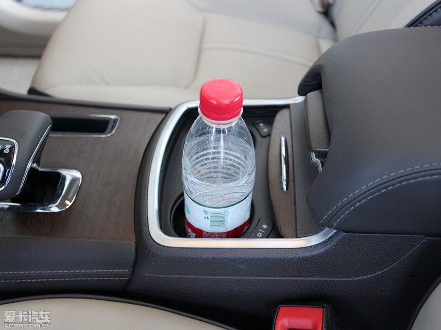 2012R˹300C(M) 3.6L A