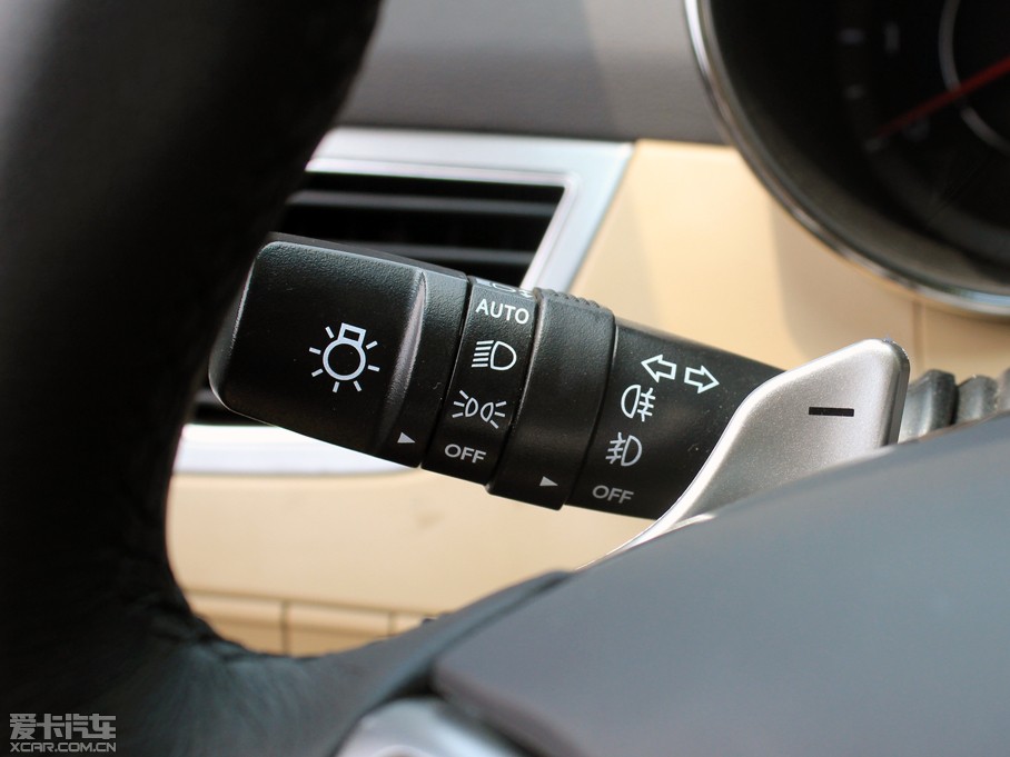 2012���ʄ� 1.6 GS �Ԅӕr�а�