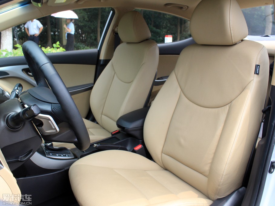 2012ʄ 1.6 GS Ԅӕrа