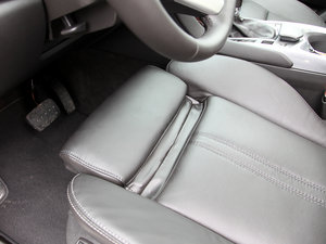 2012款66号公路纪念版 3.0L 领先型 空间座椅