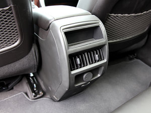 2012款66号公路纪念版 3.0L 领先型 空间座椅