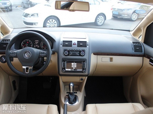 七款30萬以內(nèi)7座車