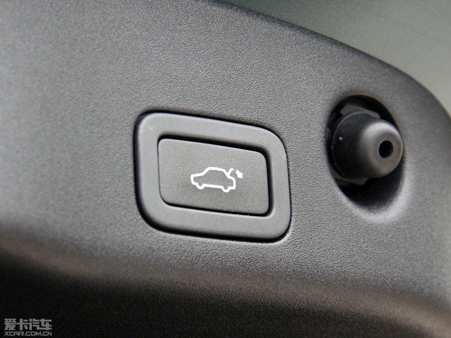 2013ݱXJ L 2.0T ȫ̄(w)