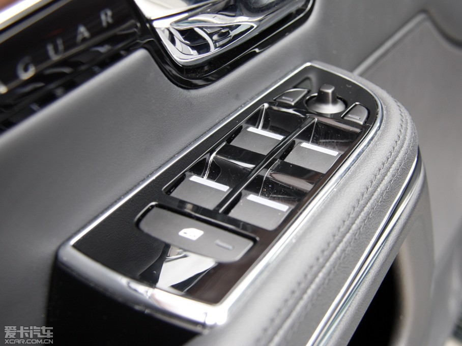 2013ݱXJ L 2.0T ȫ̄(w)