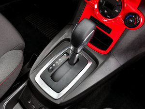 2013Ɏ 1.5L Ԅ(dng)\(yn)(dng) п؅^(q)