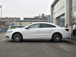 2013款1.8TSI 尊贵型 整体外观