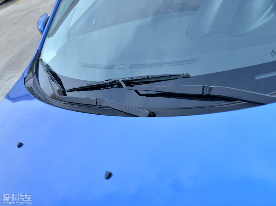 2013�������L��˼ 1.8L �ԄӺ��A�� ��V