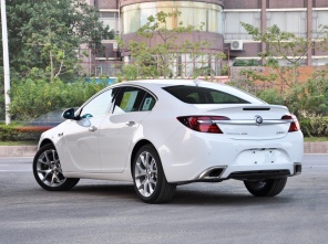 君威GS對比大眾CC