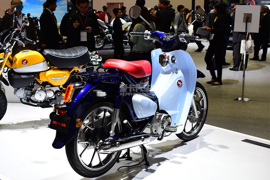 > 京车展本田super cub