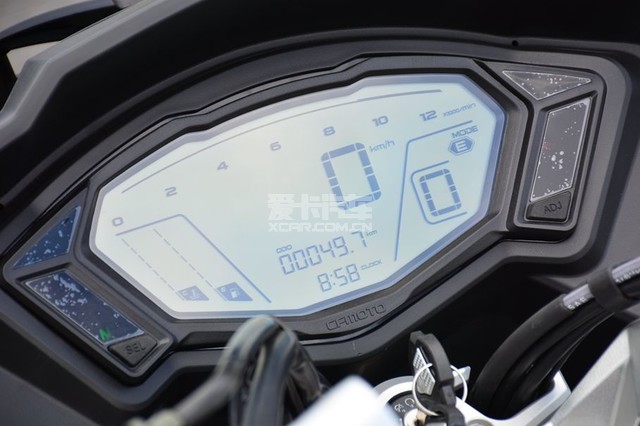 【图文】春风650TR-G尊享版上市 售价5.98万