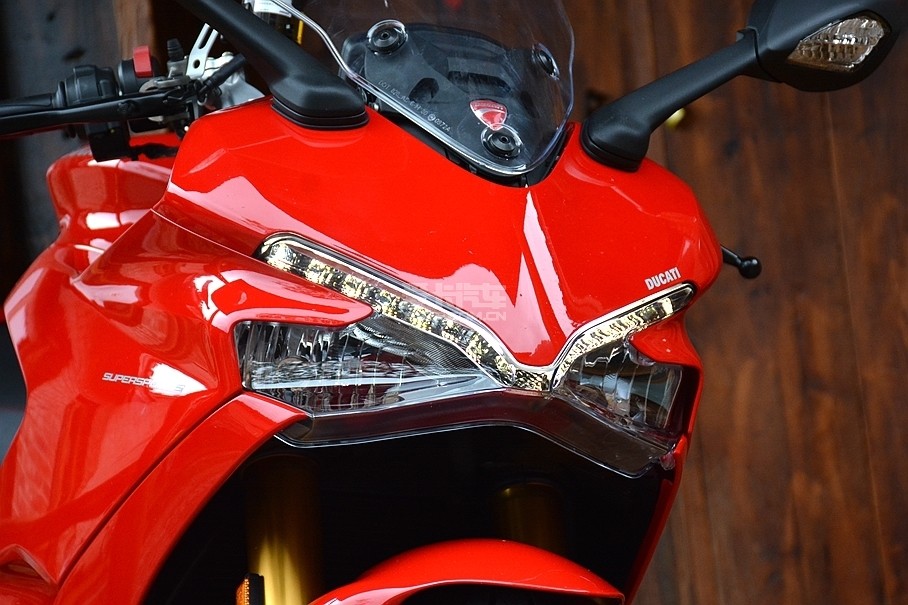 _ٴPanigale V4ƣVLEDеΪ_˱ʶȡ