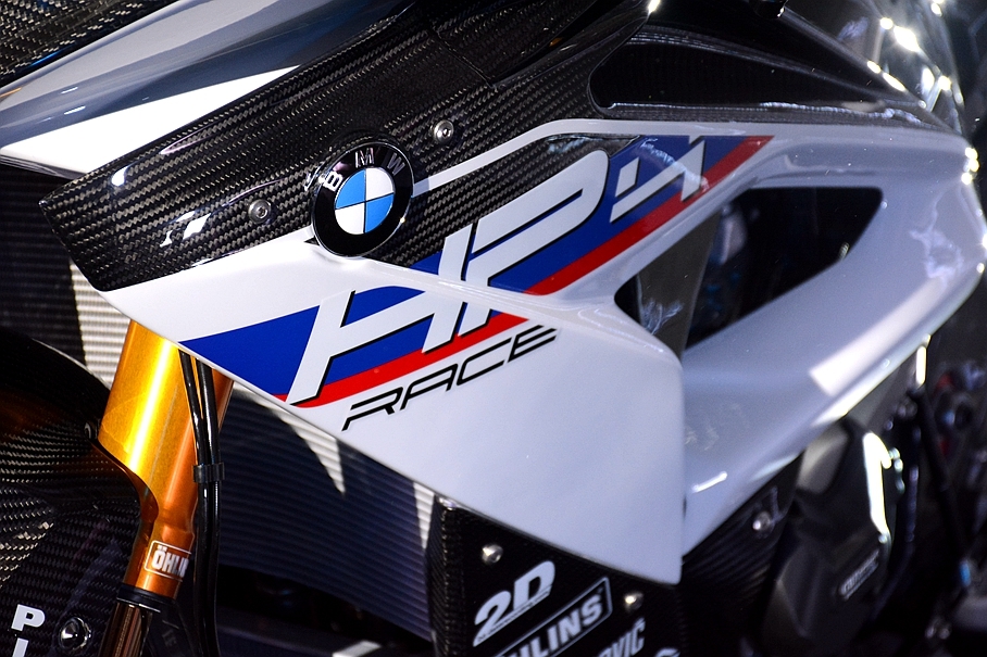 BMW HP4 RACE