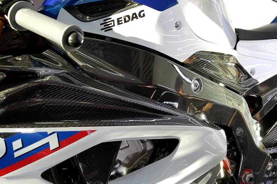 BMW HP4 RACE