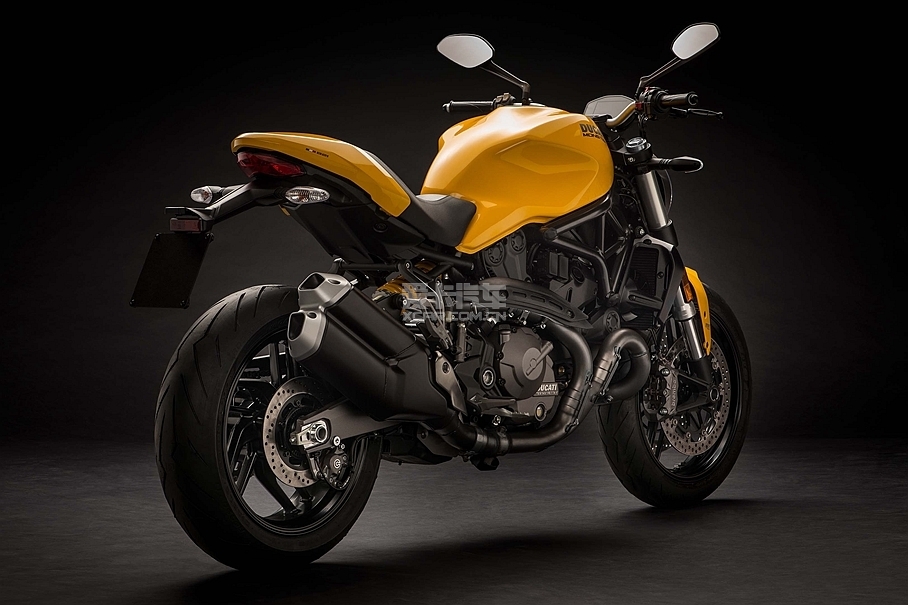 Ducati Monster 821