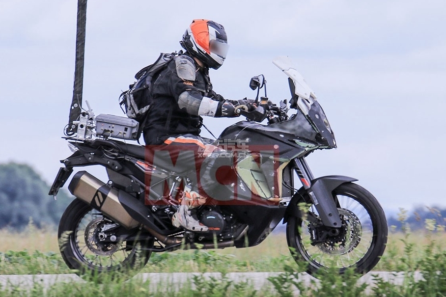 KTM 1090 Adventure