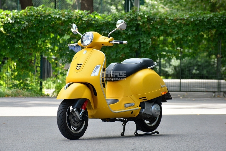 VESPA SUPER 300;VESPA SUPER 300试驾;越南产VESPA SU