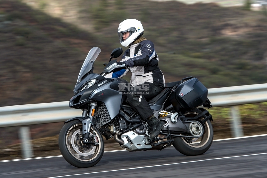 DUCATI Multistrada 1260 S