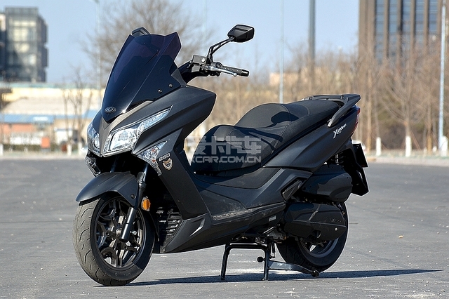 【图文】250cc大乱斗 RT3睿途\/赛艇250\/银刃对