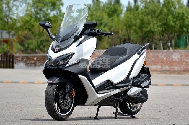 【图文】250cc大乱斗 RT3睿途\/赛艇250\/银刃对