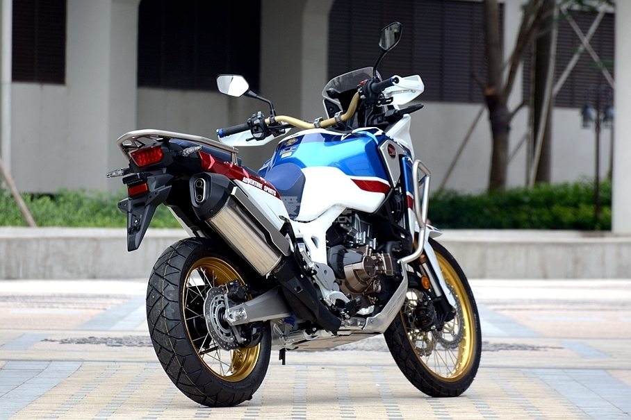 本田CRF1000L Africa Twin（非双）Adventure Sports D