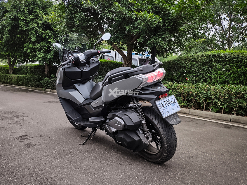 BMW C400GT 上市